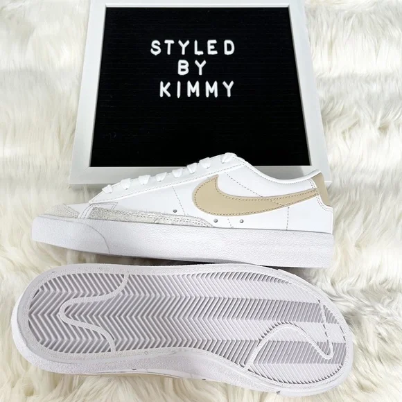 Nike Blazer Low 77 Vintage Sneakers Shoes New Shoe - Picture 2 of 6